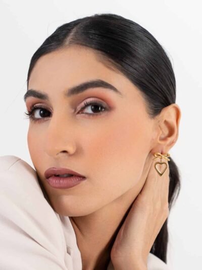 Bow Hearth Earing