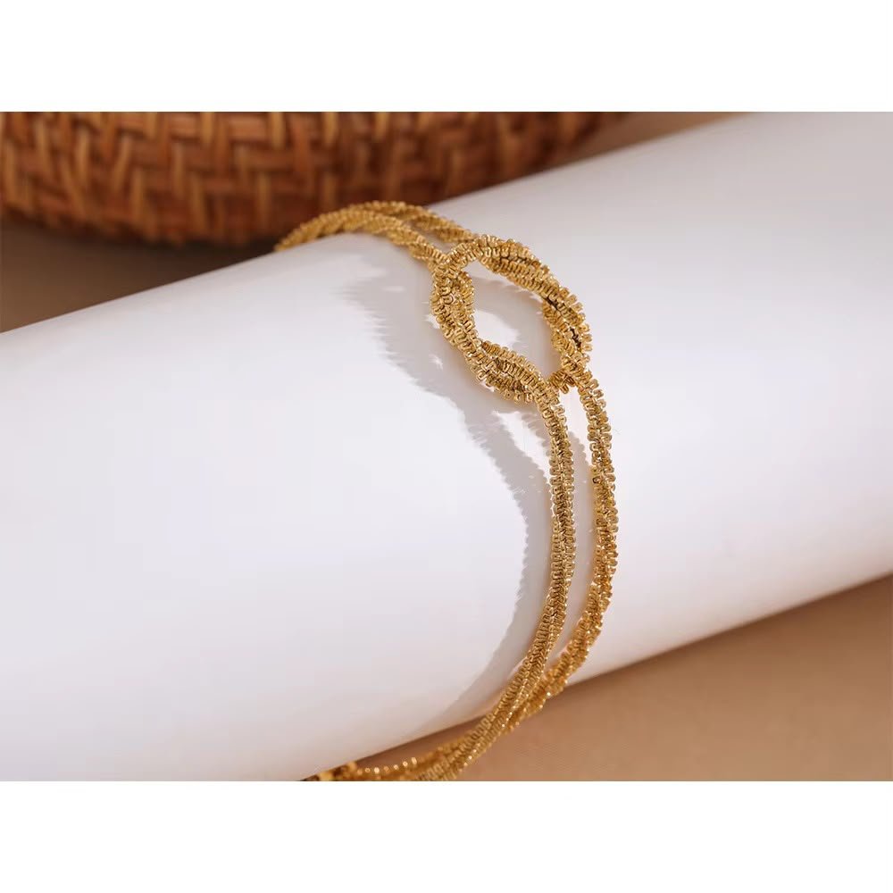 Luxury Twist Bracelet - Image 3